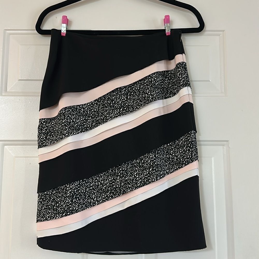 White House Black Market Skirt Size 0